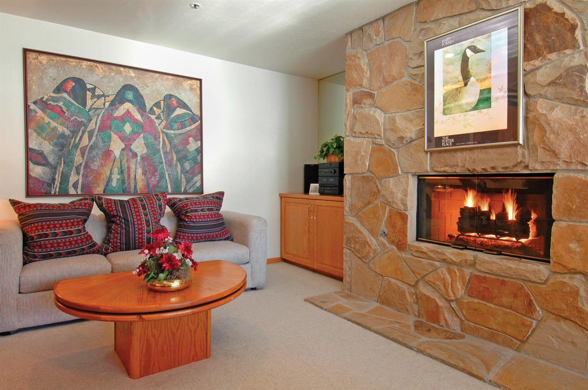 All Seasons Condominiums Park City Room photo